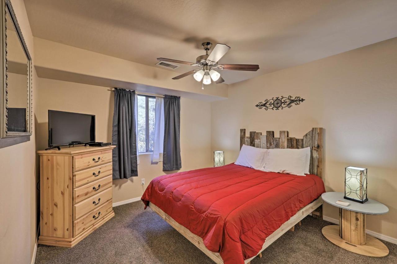 Family-Friendly Forested Home With Snow Play Area! Flagstaff Bagian luar foto